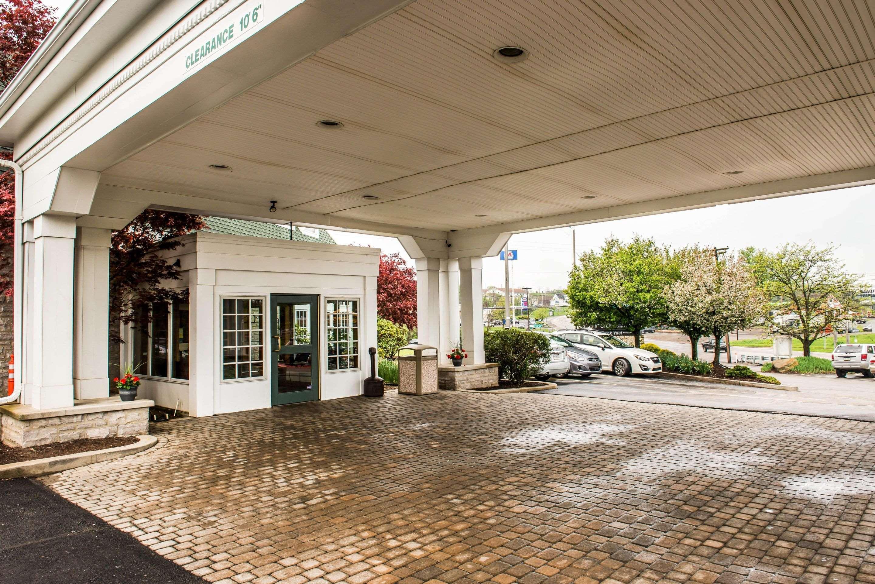 Quality Inn Pittsburgh Airport Oakdale Eksteriør billede