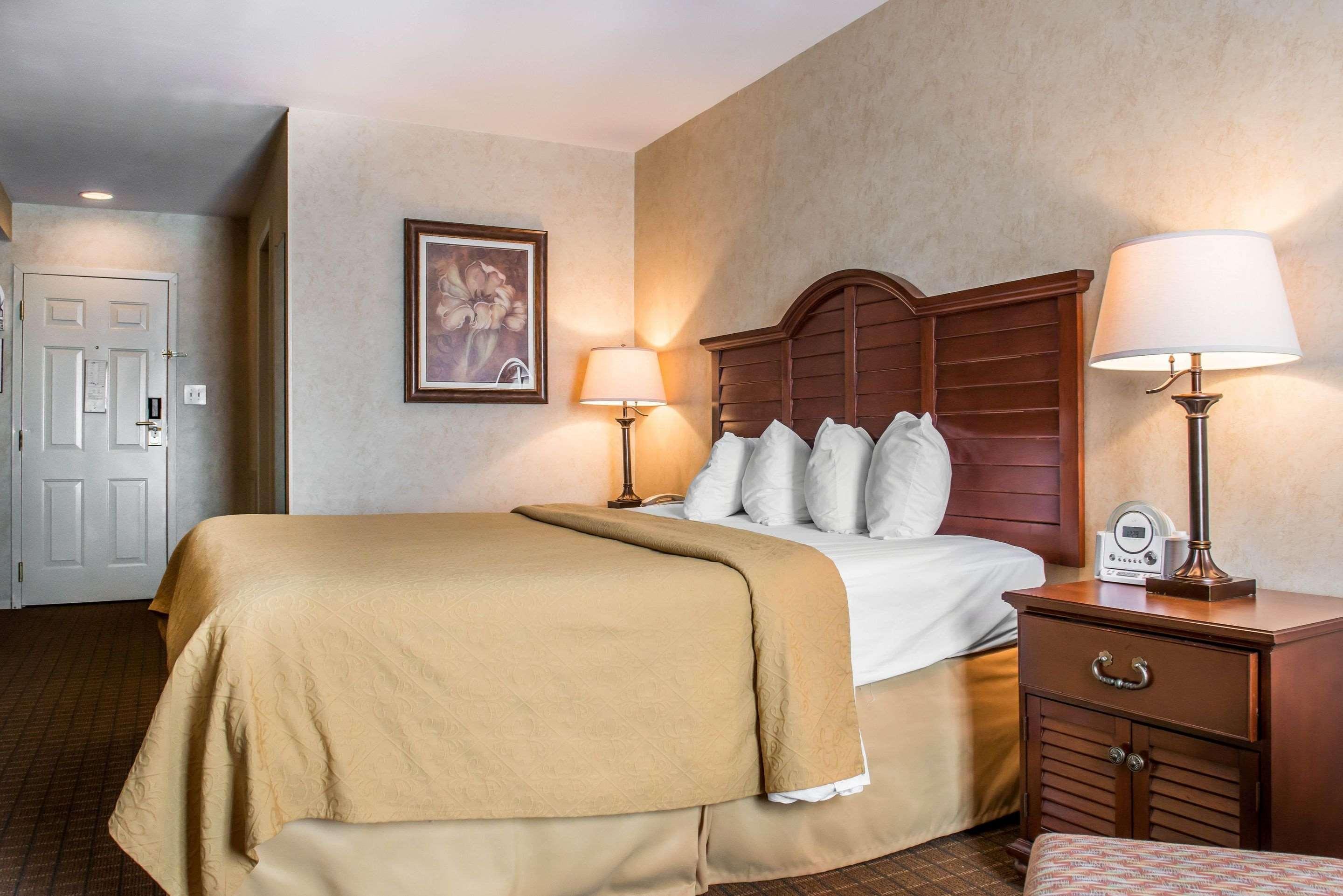 Quality Inn Pittsburgh Airport Oakdale Eksteriør billede